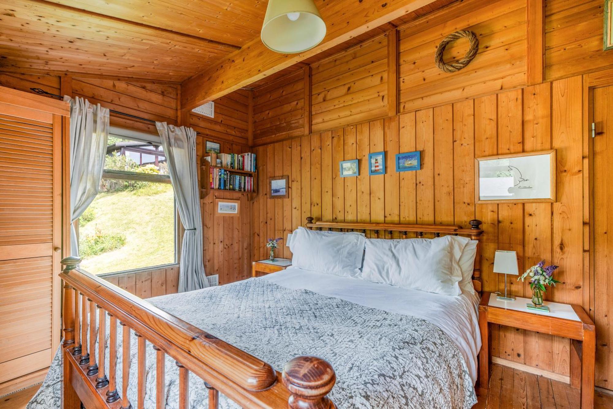 Scandinavian Style Lodge In Rock เวดบริดจ์ ภายนอก รูปภาพ