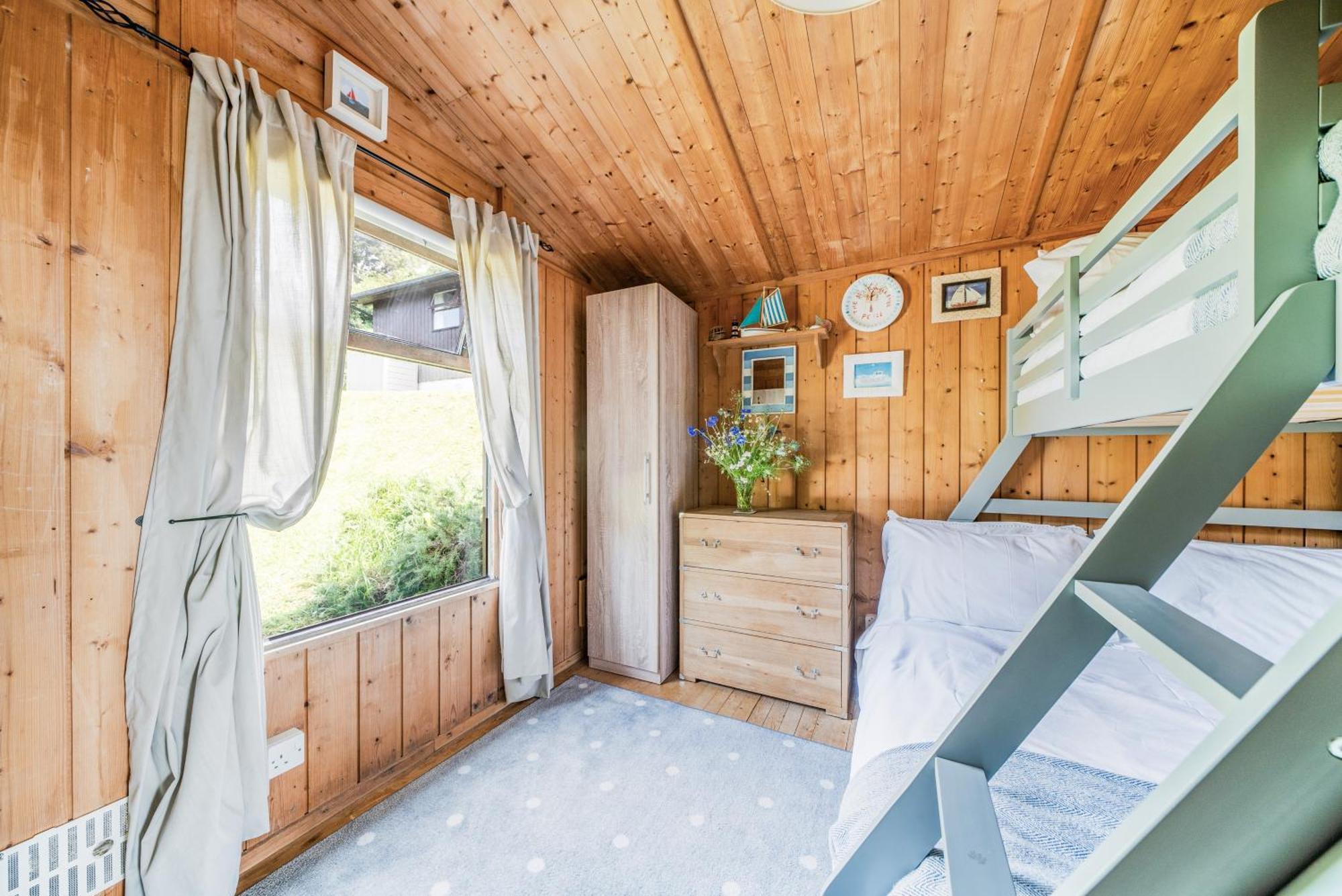 Scandinavian Style Lodge In Rock เวดบริดจ์ ภายนอก รูปภาพ